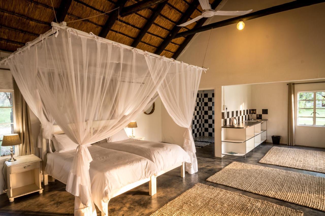 Makuwa Safari Lodge Mbabat Esterno foto